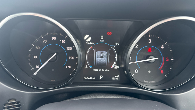 Jaguar F-Pace 2.0d Portfolio 5dr Auto AWD Diesel Estate